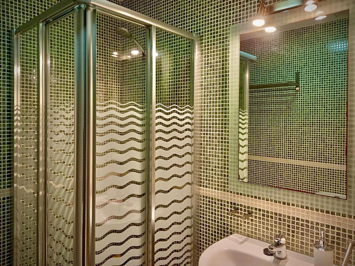 Apartamento Sauceda 7 セビリア エクステリア 写真